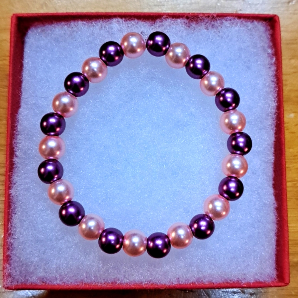 Rose Tea Pearl Bracelet